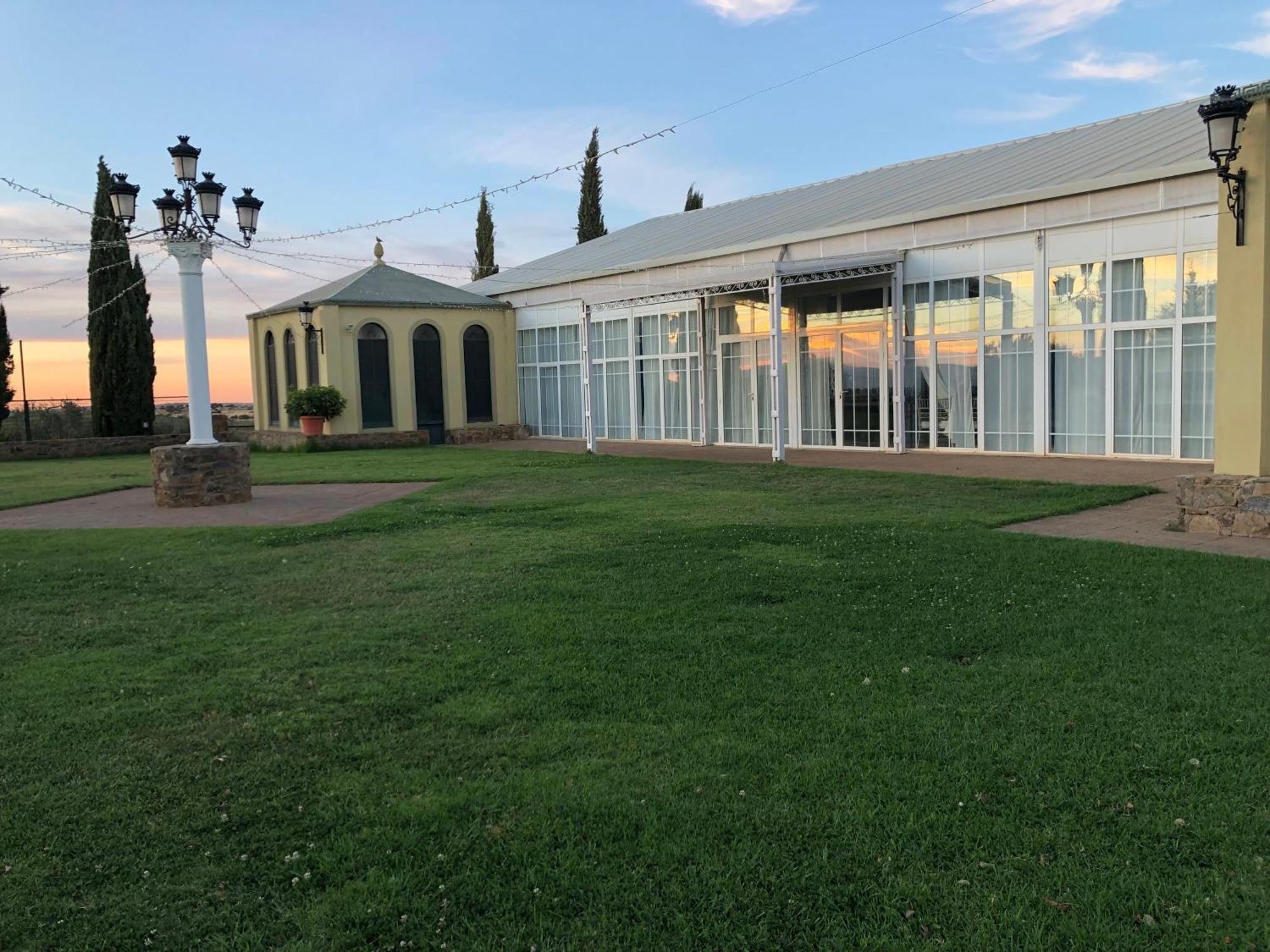 Apartamentos Atalayas Extremadura サフラ エクステリア 写真