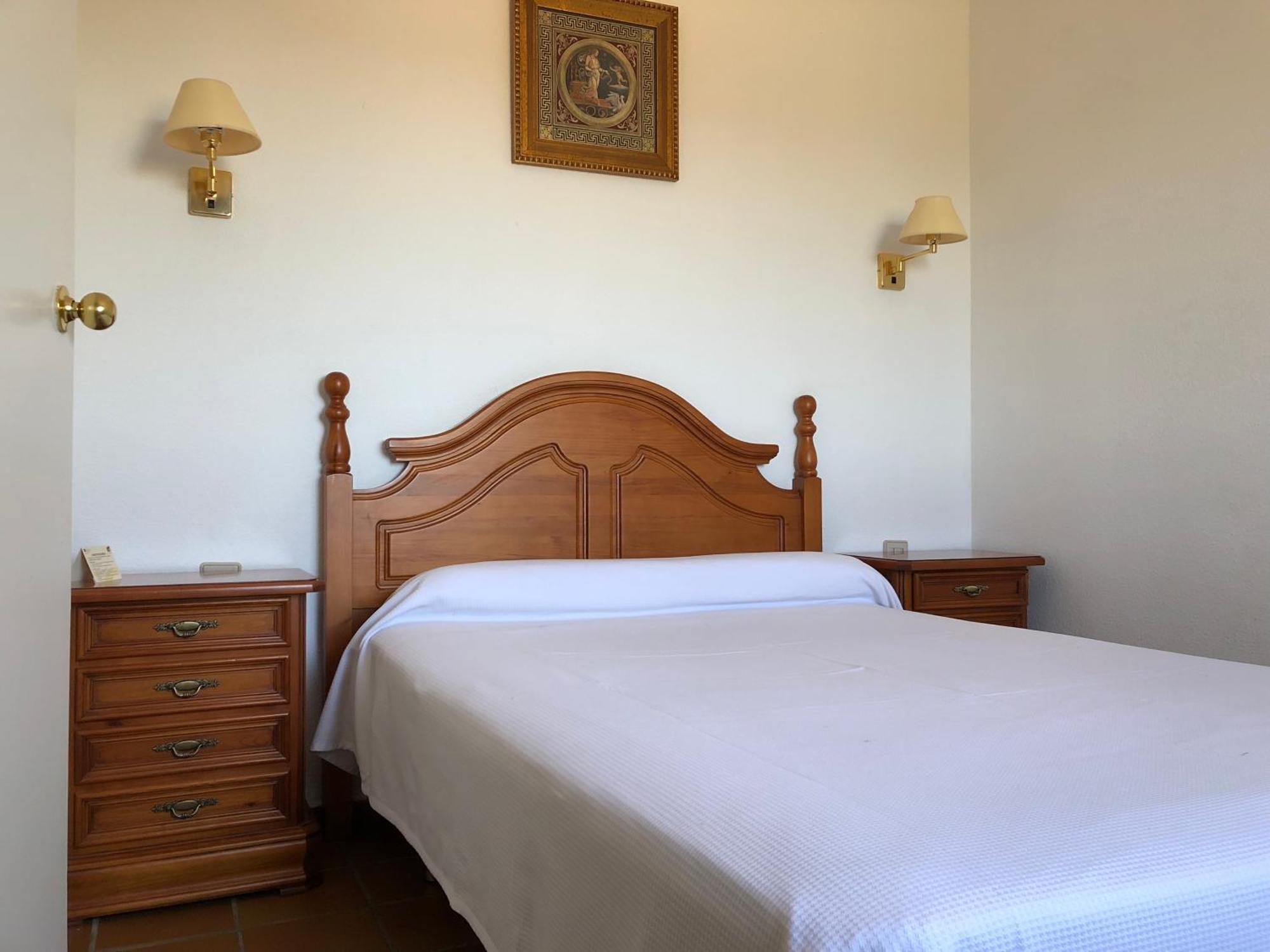 Apartamentos Atalayas Extremadura サフラ 部屋 写真