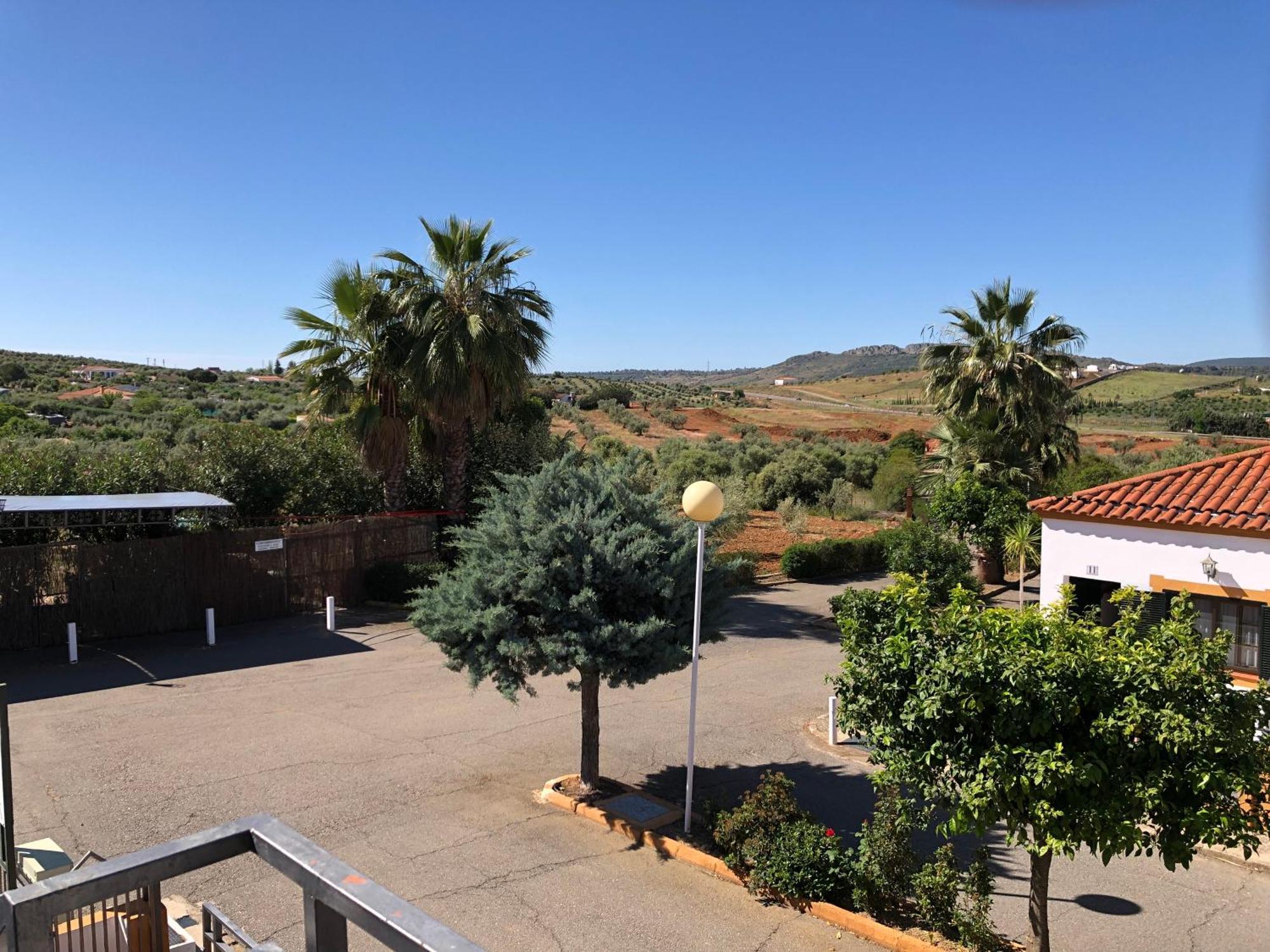 Apartamentos Atalayas Extremadura サフラ 部屋 写真