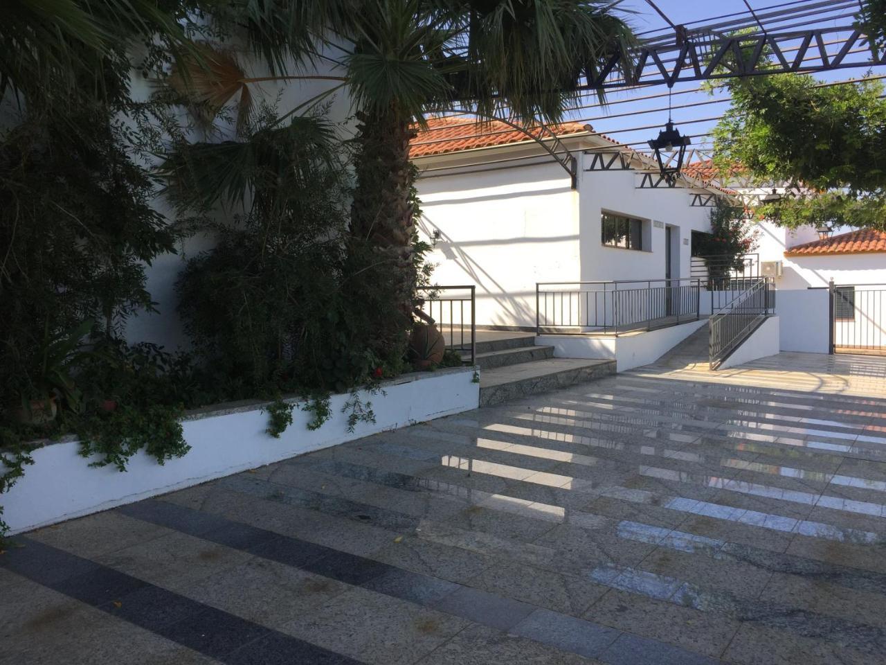 Apartamentos Atalayas Extremadura サフラ エクステリア 写真