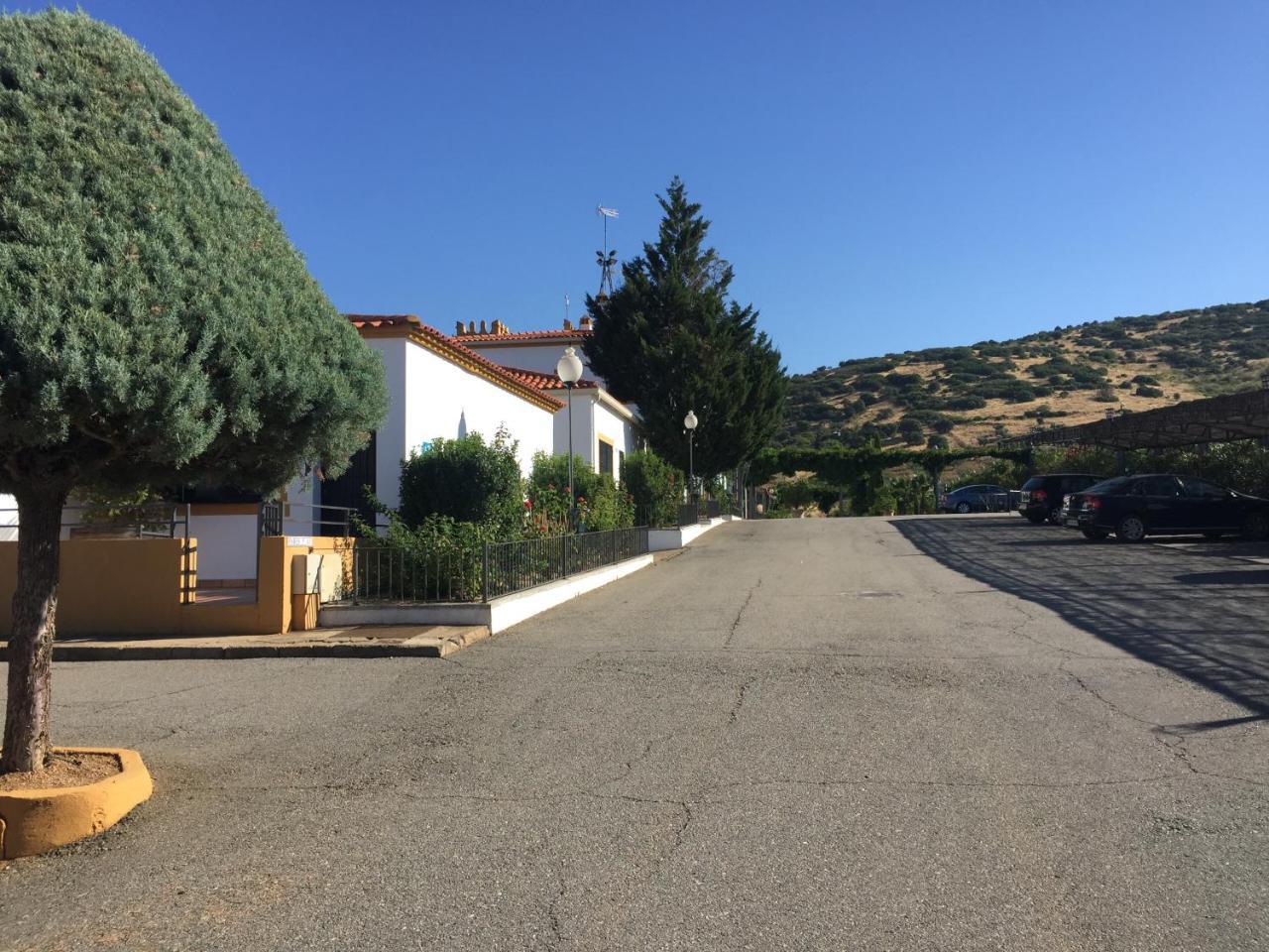 Apartamentos Atalayas Extremadura サフラ エクステリア 写真